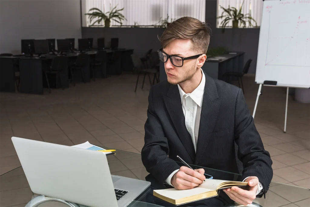 Young professional engaging in microlearning